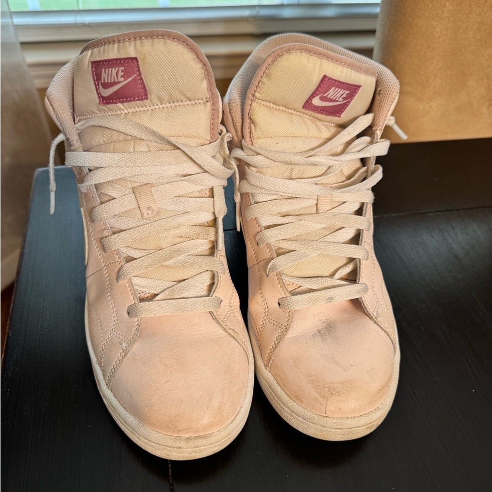 Nike Women's High-Top Sneakers - Light Pink